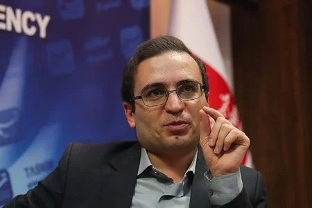 ضعف نظارت نظام پزشکی در برخورد با پزشک‌بلاگرها؛ پزشک فرهیخته به تبلیغات سخیف تن نمی‌دهد