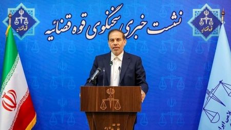 قانون الزام ثبت اسناد رسمی به کجا رسید؟
